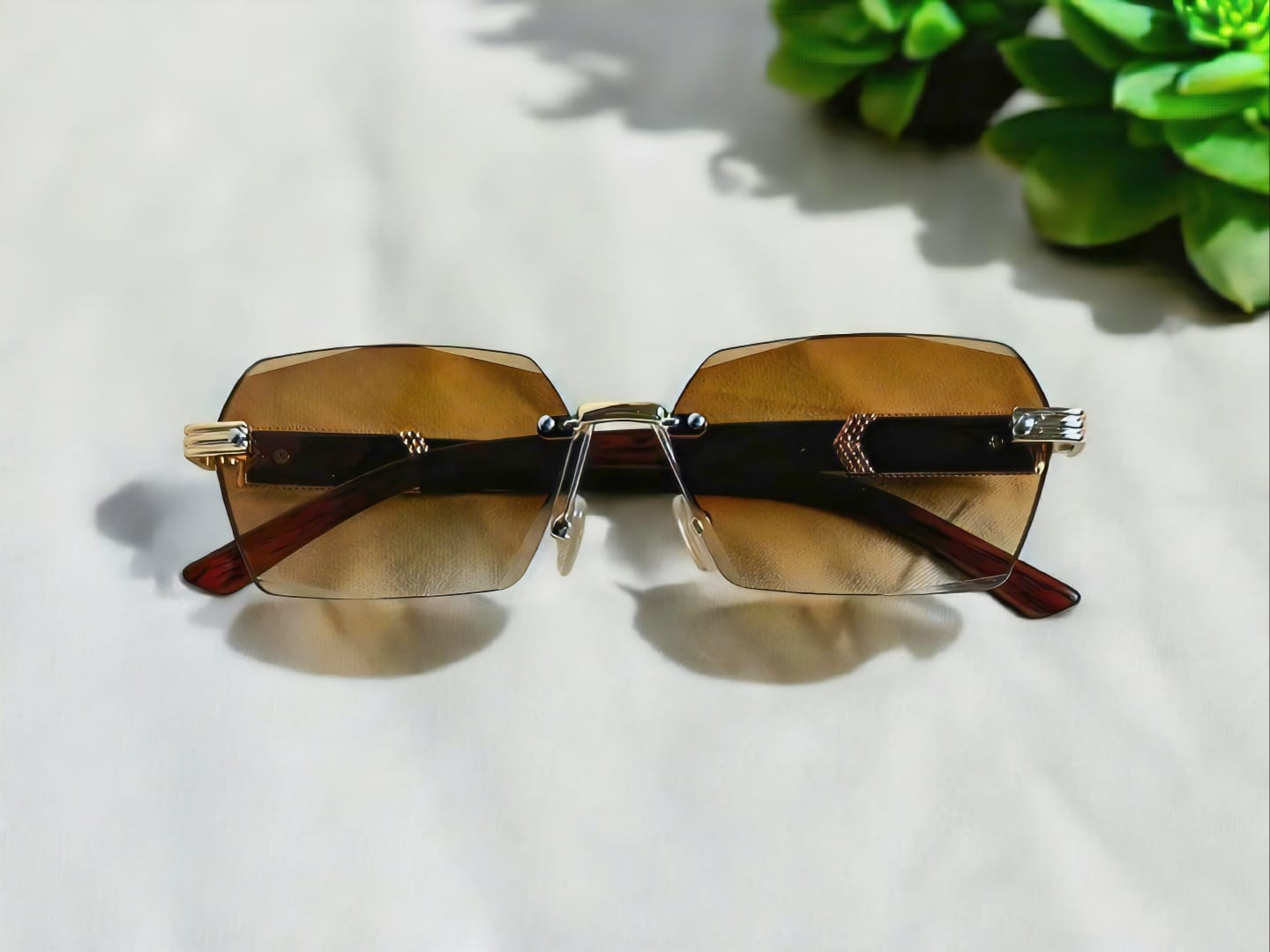 BareEdge – Minimal Meets Bold
