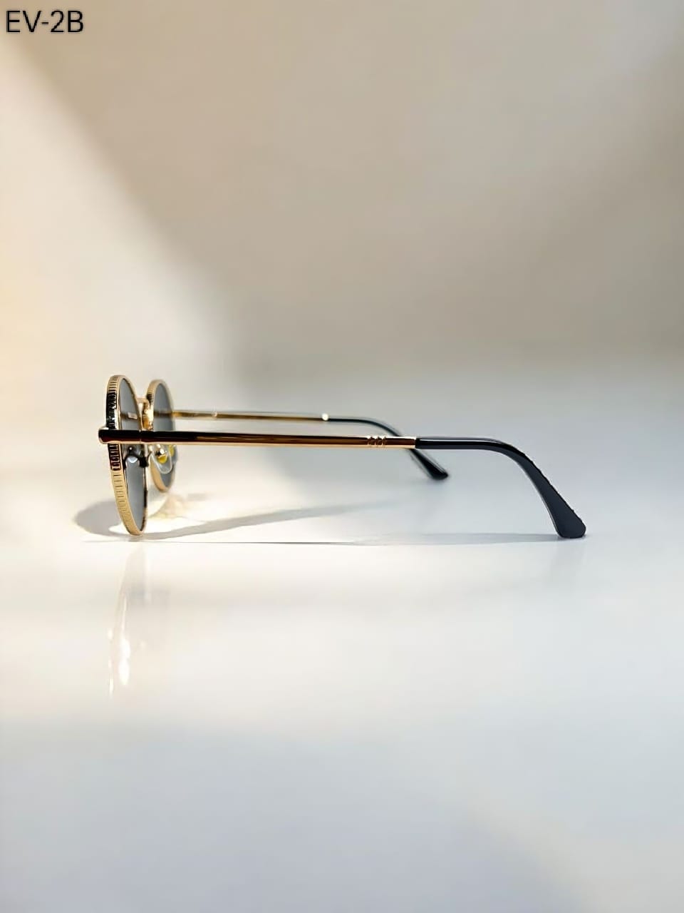 Classic Round Metal Glasses