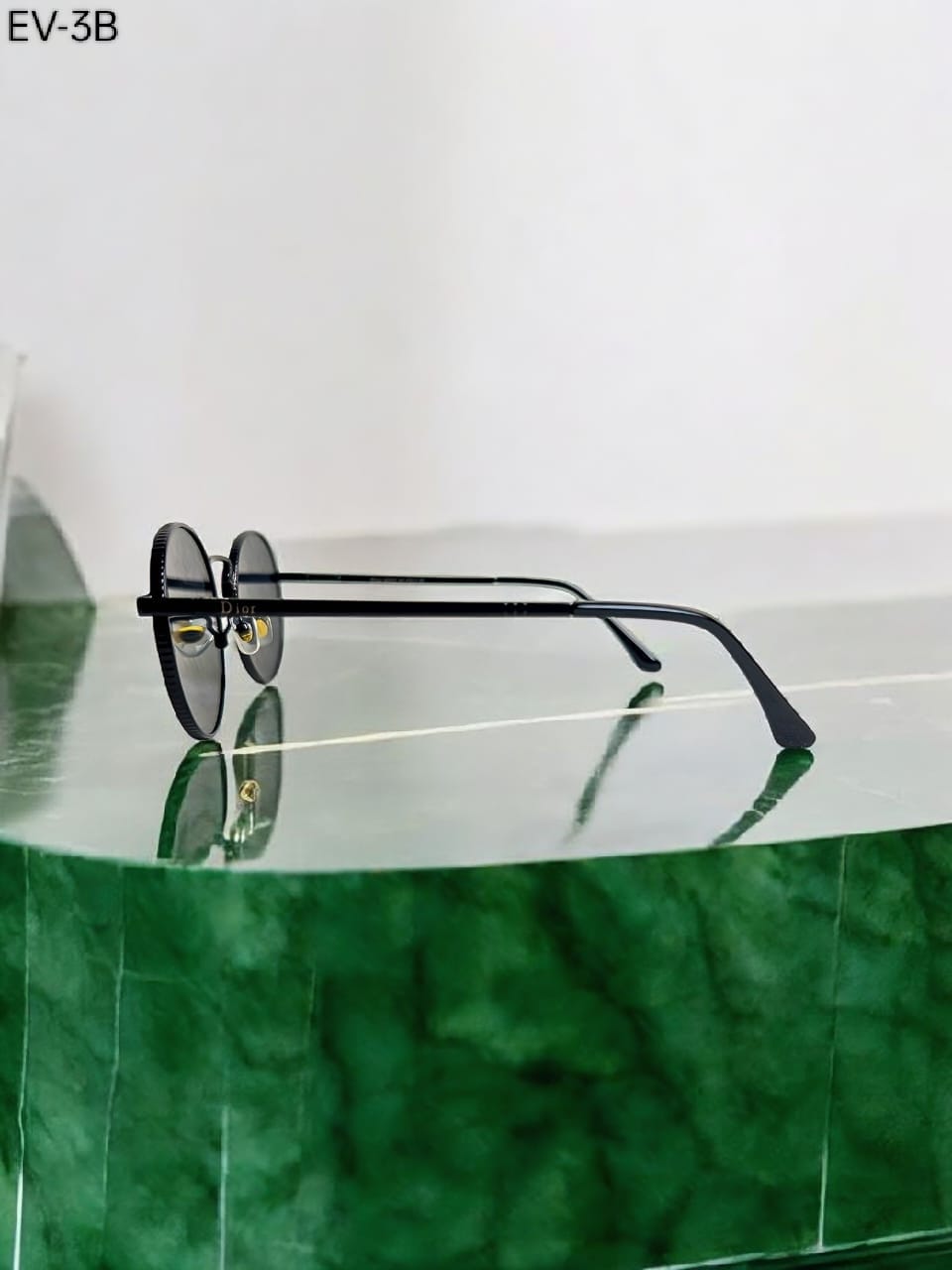Classic Round Metal Glasses