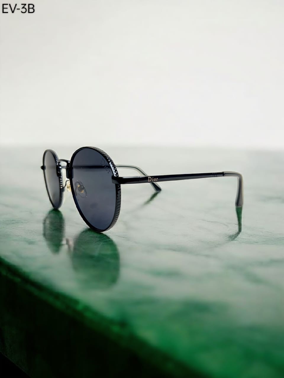 Classic Round Metal Glasses