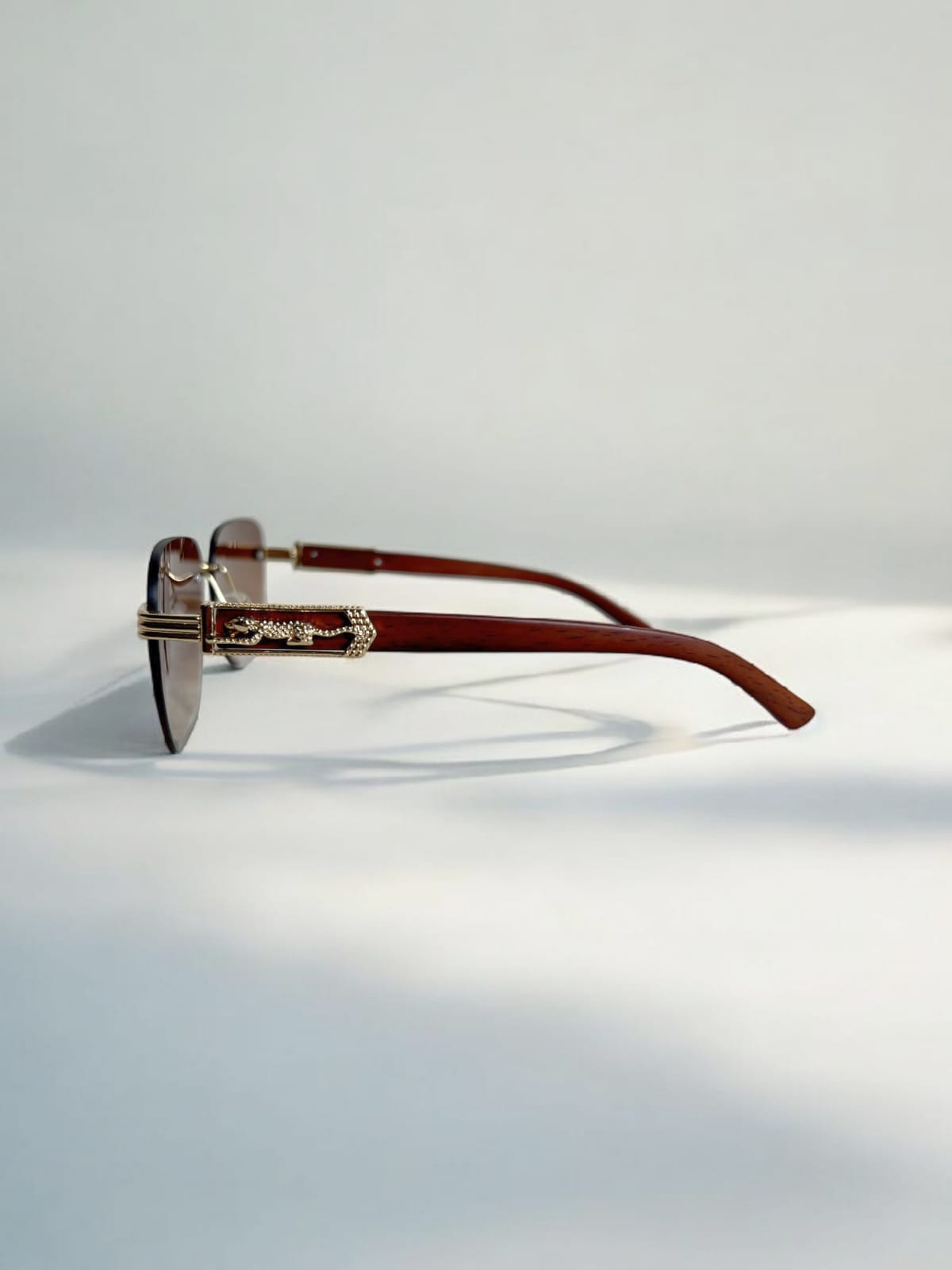 Rimless Edge 01