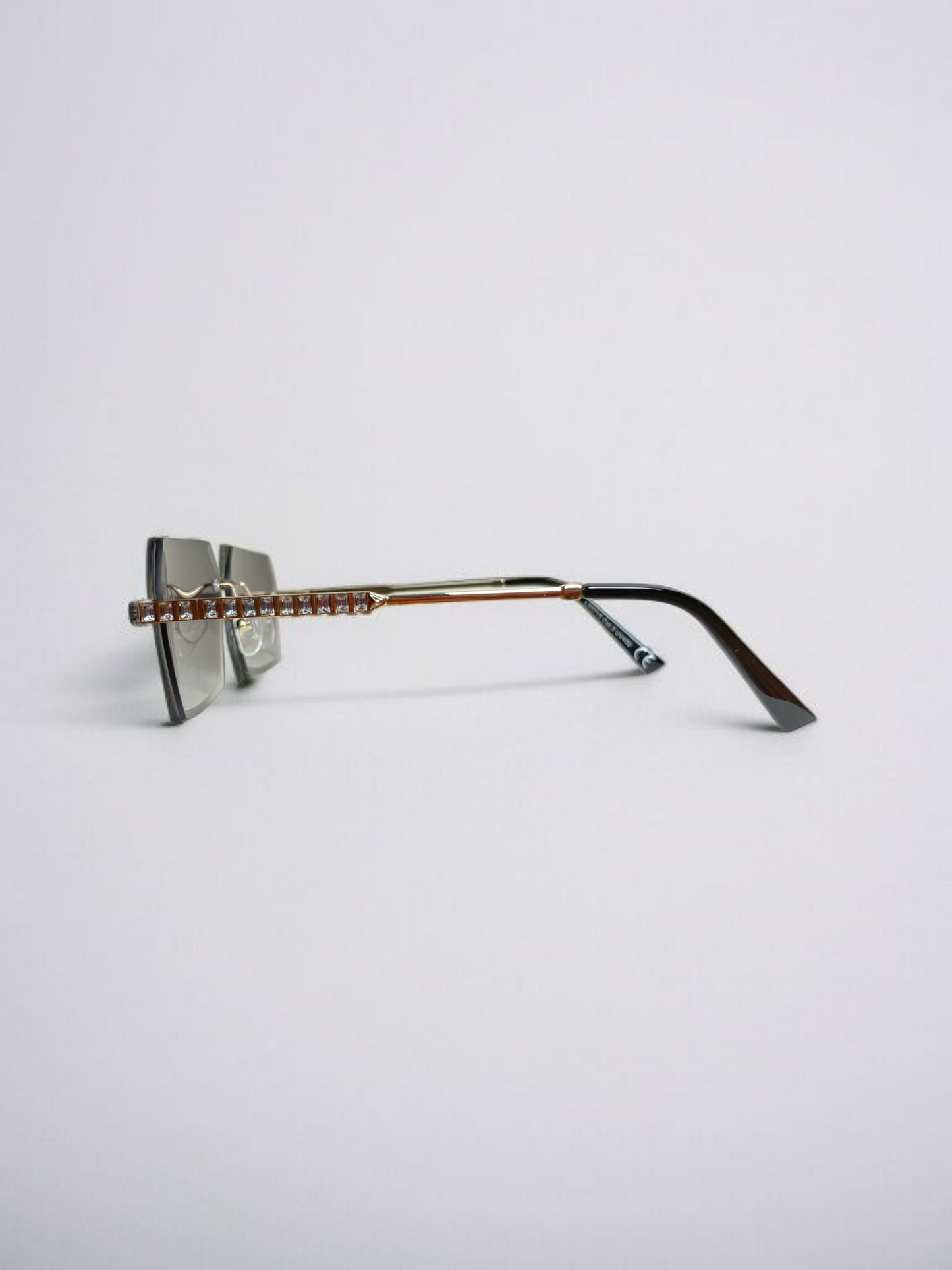GlamStone Rimless Sunglasses – Women’s Edition