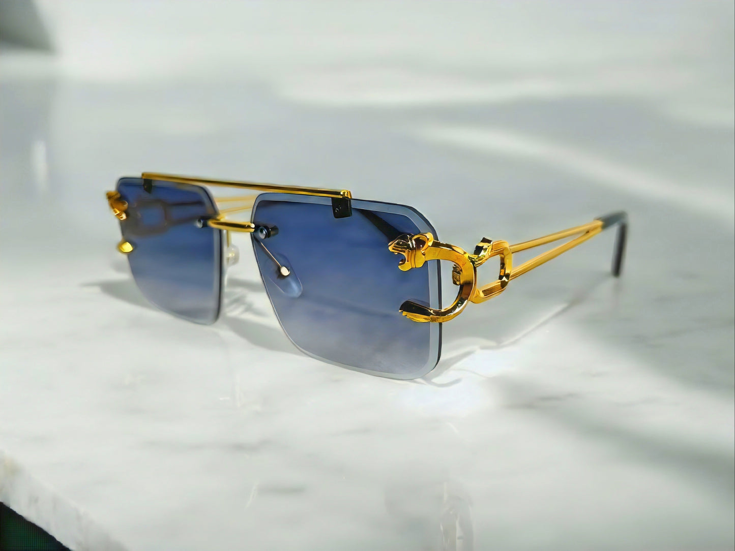 ZeroFrame – Sleek Rimless Design